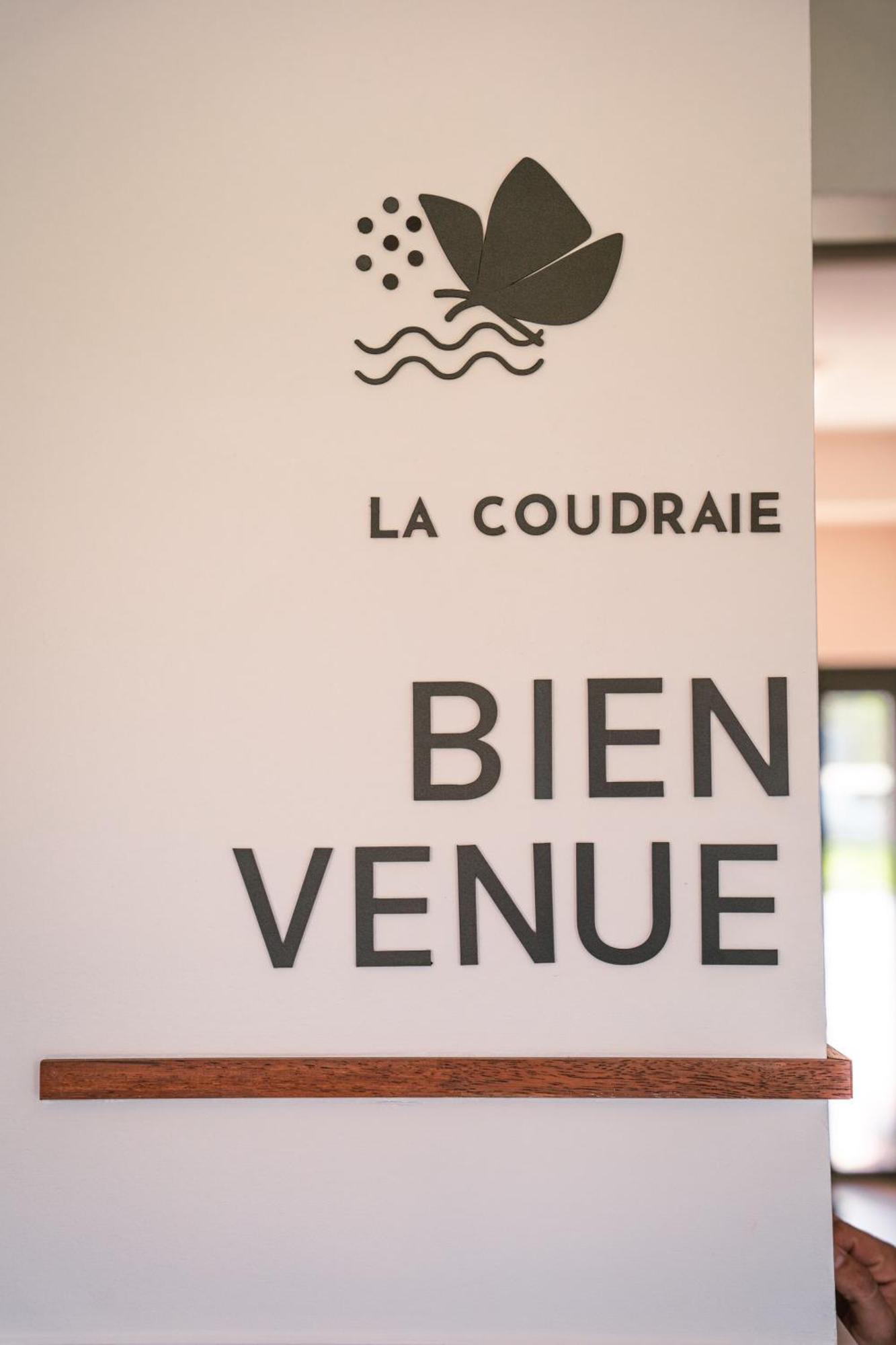 La Coudraie - Proche De Disneyland Монтеврен Экстерьер фото